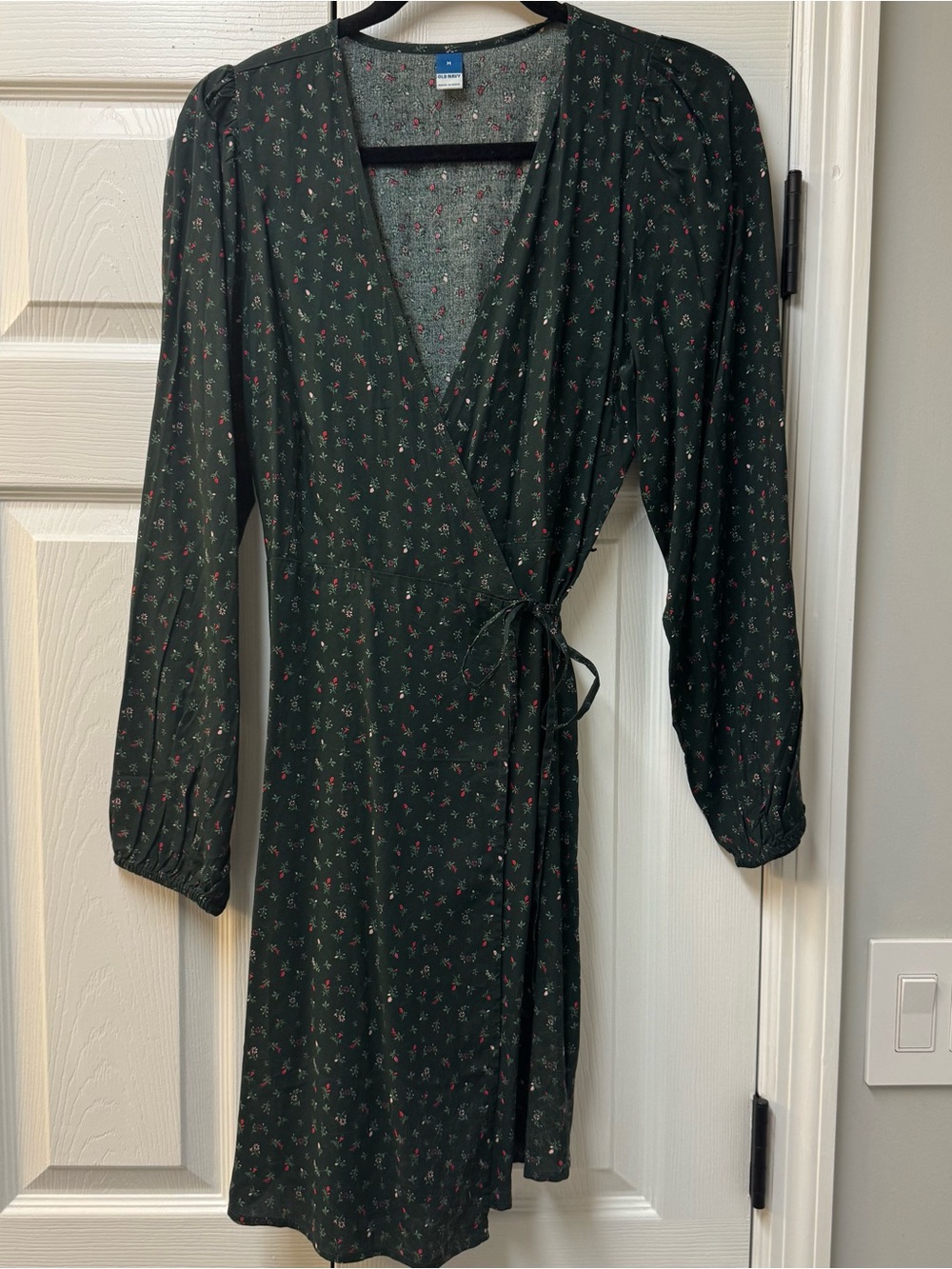 Old Navy Floral Wrap dress